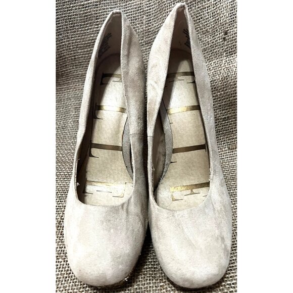 Beige Suede Platform Heels With Gold Glitter Block Heel & Sole Womens Size 6 Sty - Picture 9 of 9